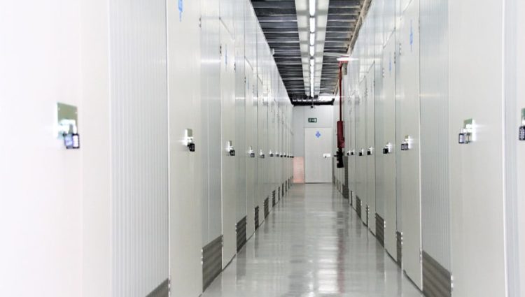 Cómo Montar un Negocio de Trasteros Totalmente Automatizado